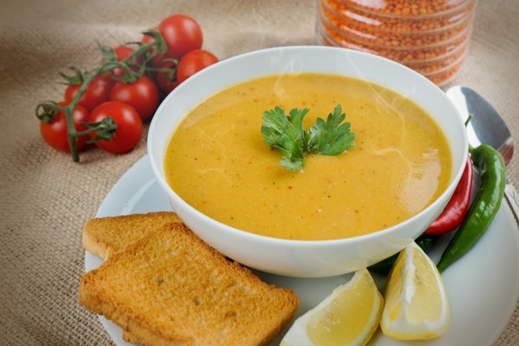 شوربة عدس